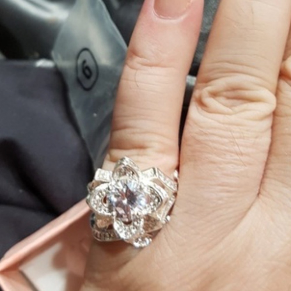 5.4 Ct. AAA Platinum Engagement Ring & Band - Picture 5 of 8